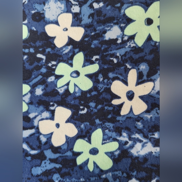 Catalina Women's Reversible Floral Board Shorts Blue Swim Trunks Tropical Size M - Picture 5 of 10